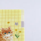 Haruka Toshimitsu 利光春華 A5 Plastic Folder - Yellow Ribbon Cat