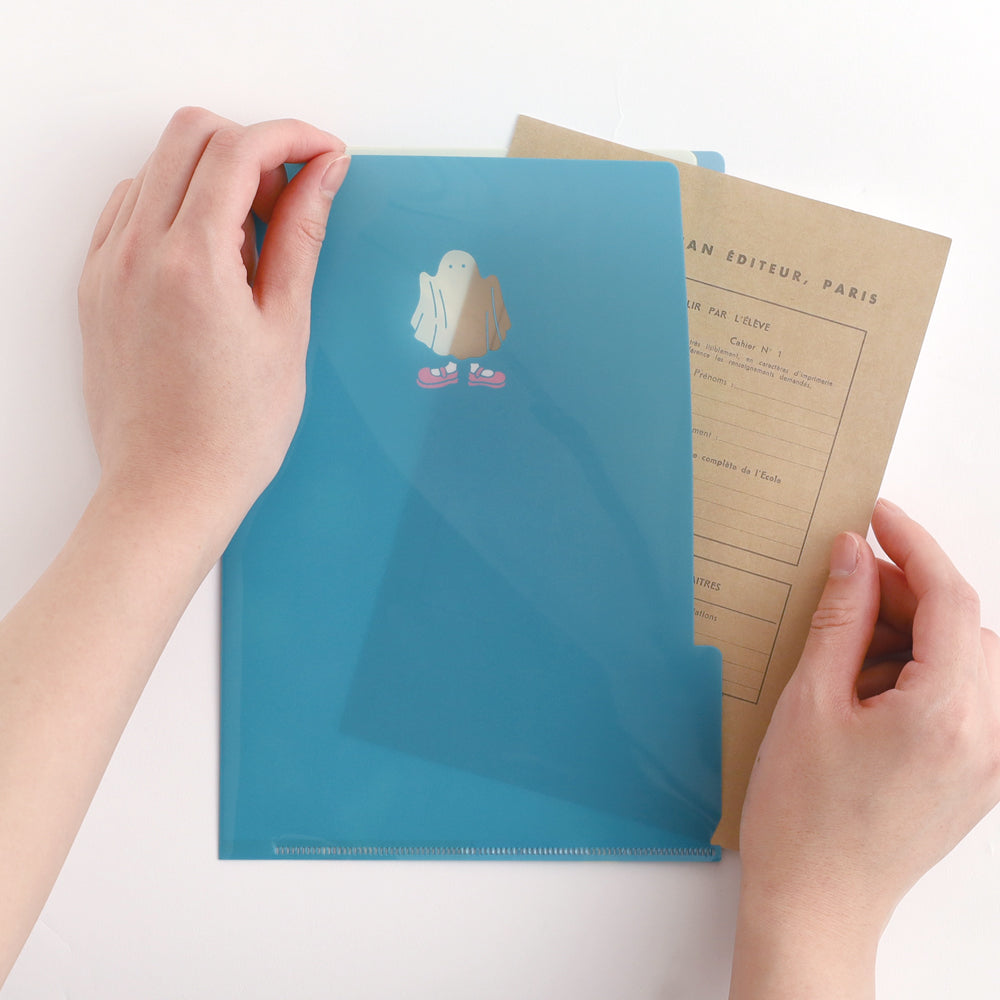 < Wearing Shoes Ghost > A5 plastic folder - 2 Designs