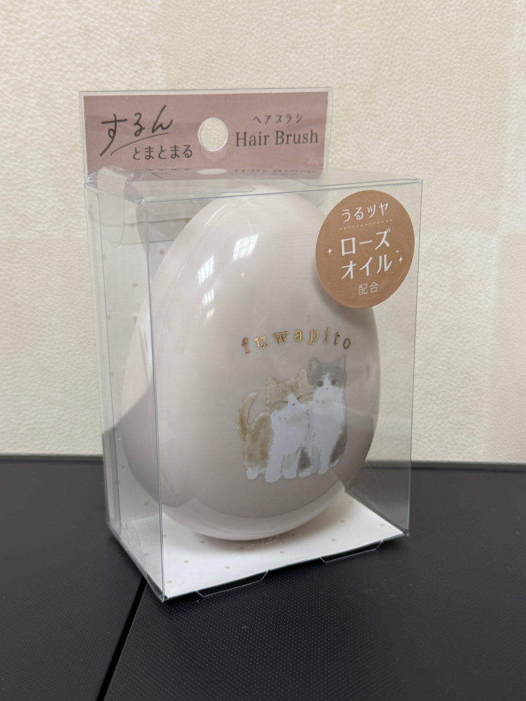 Q-LiA Fuwapito Hairbrush - Cats