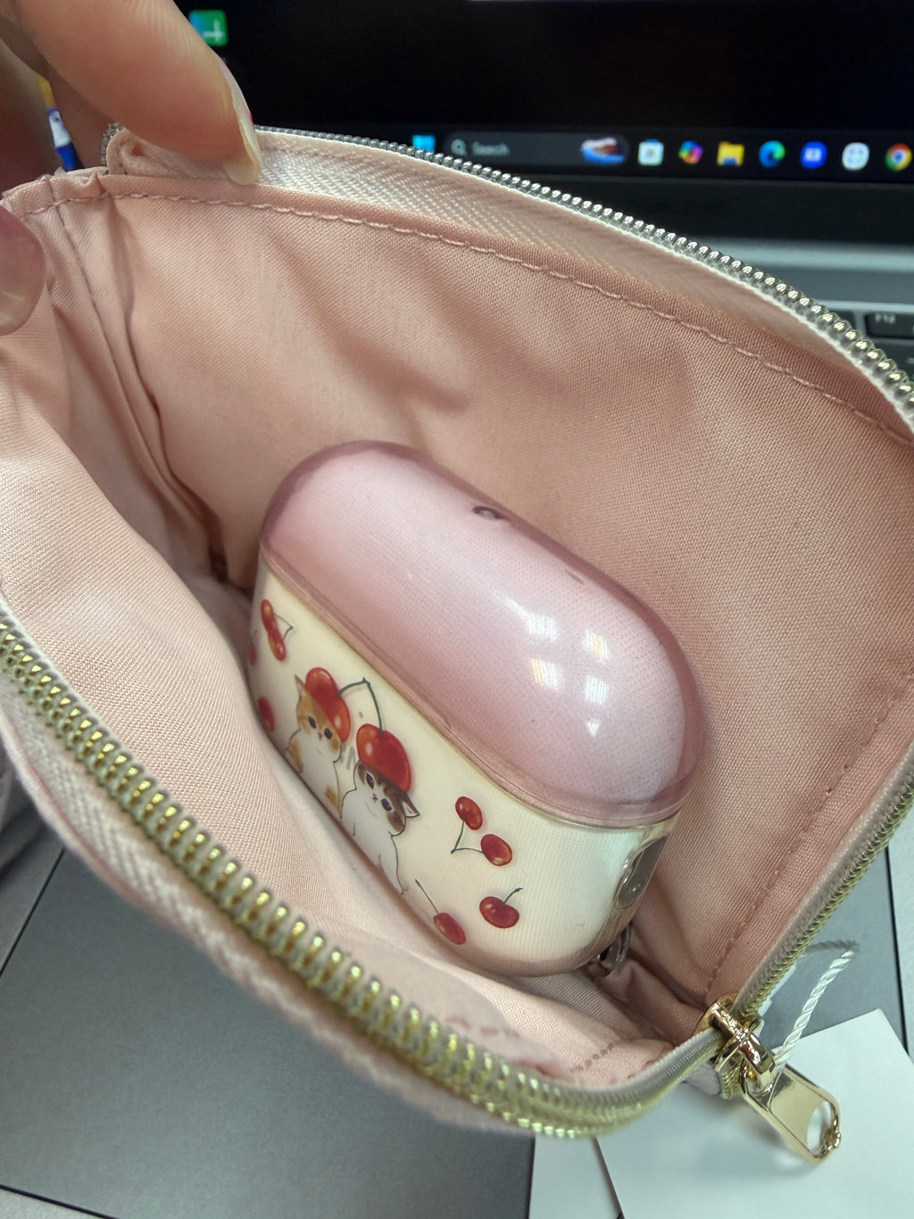 Q-LiA piccolot Pass Holder + Coin Case - Cat