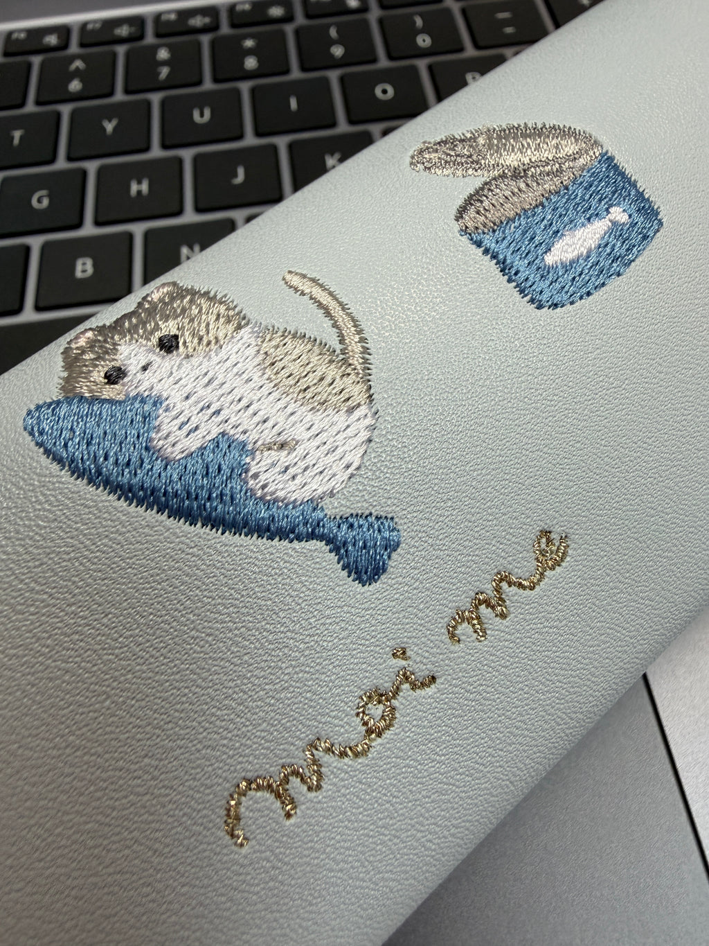 Q-LiA moi me Glasses Case - Cat