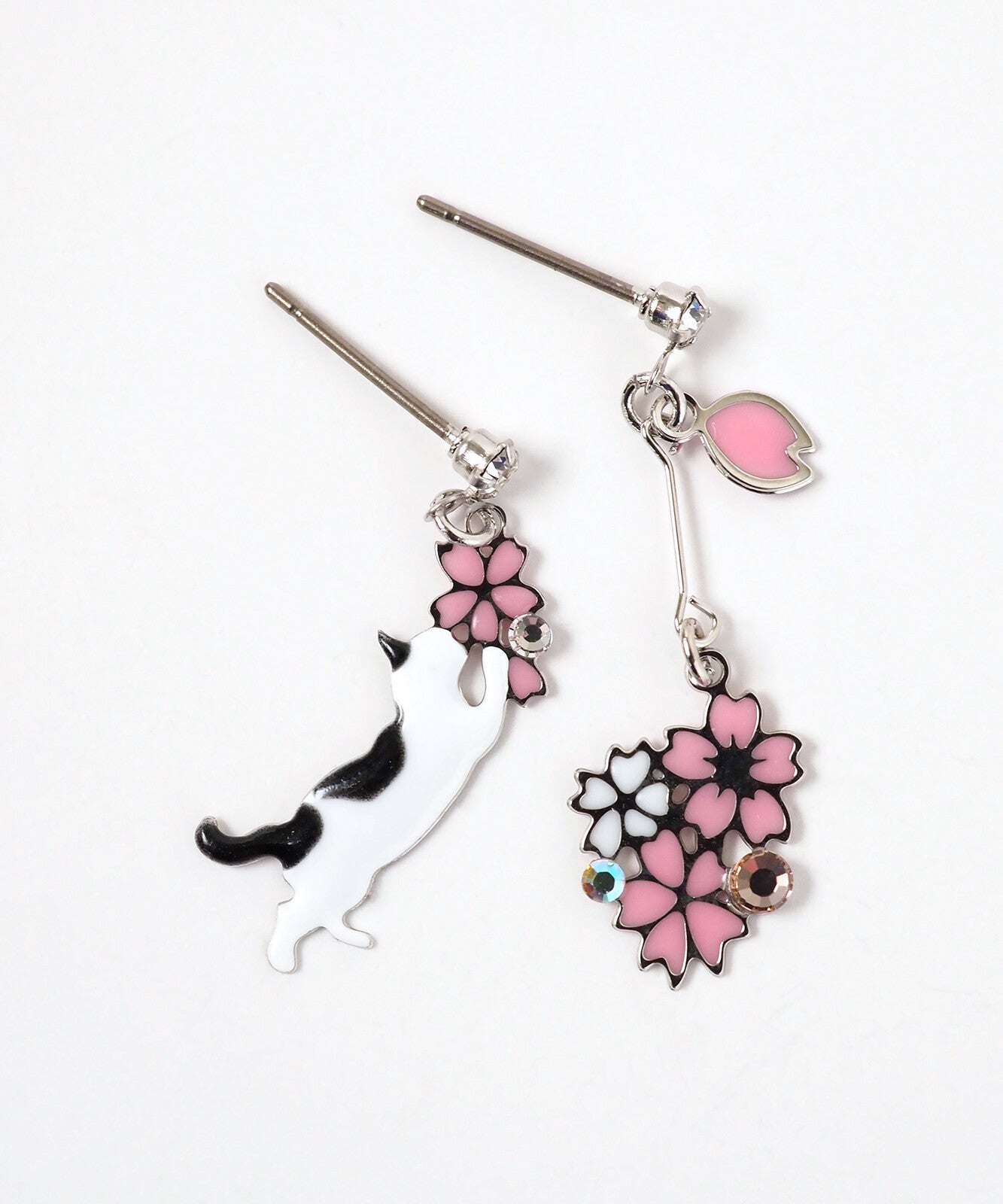 Cat & Cherry Blossom Earrings 貓貓櫻花耳環